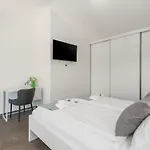 Lanterna 2 By Seeadria Agency *