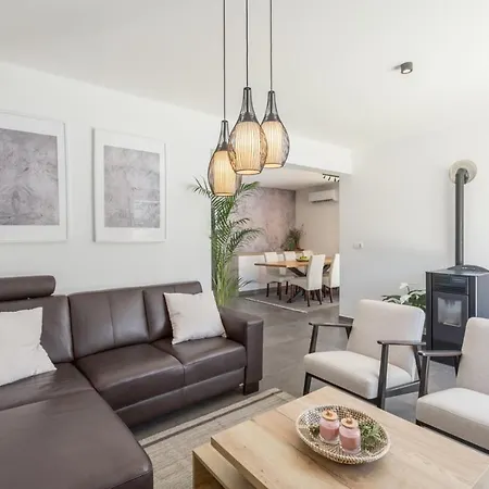 Lanterna 2 By Seeadria Agency Casa vacanze
